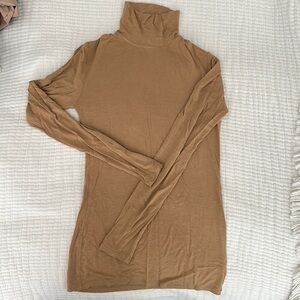 Bcbg long sleeve shirt